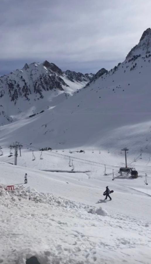 Un Petit Nid Au Pied Des Pistes Appartement Bagnères-de-Bigorre Buitenkant foto